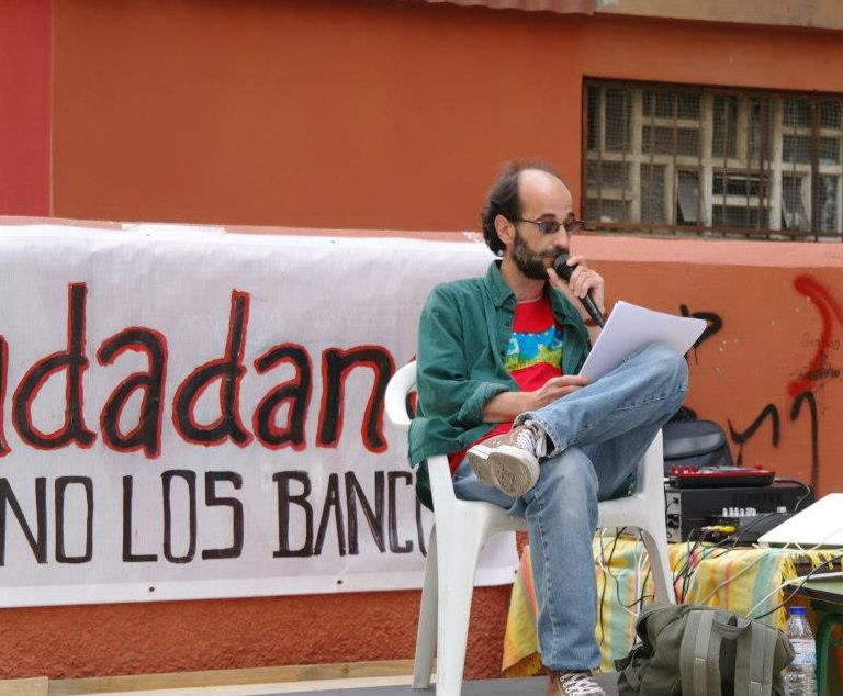 399743_4157760881298_520812828_n